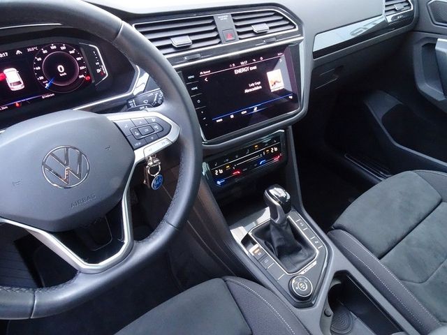 Tiguan 2.0 TDI DSG Elegance 4Motion / Matrix