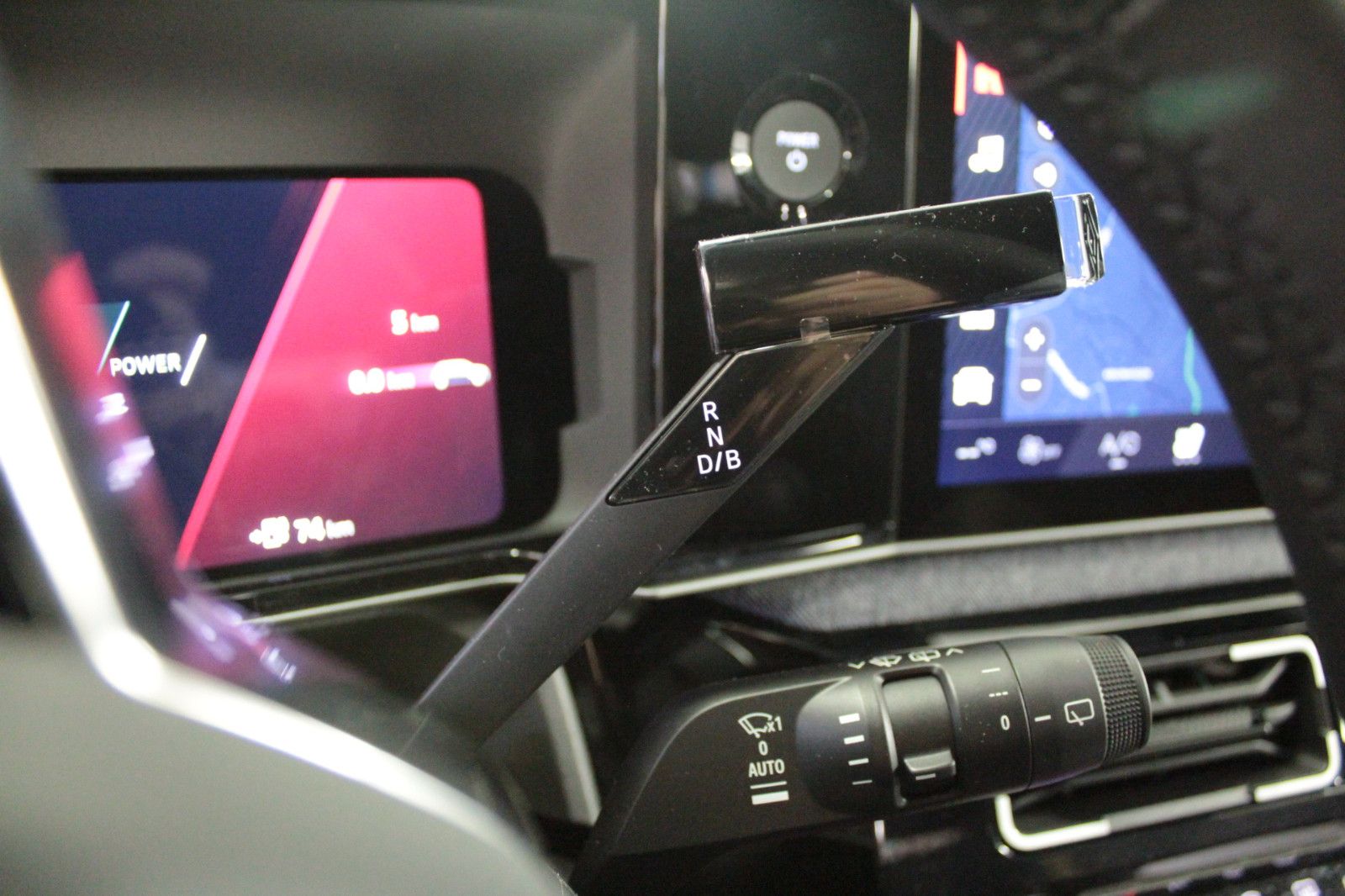 Fahrzeugabbildung Renault R 5  E-Tech 120 Urban Range *CCS*Winter-Paket*