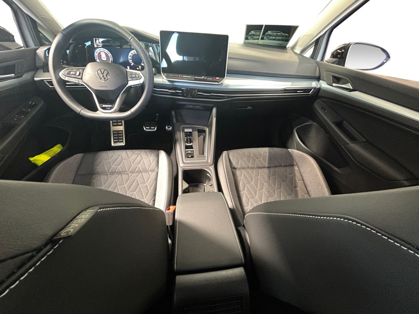 Volkswagen Golf - Bild 9