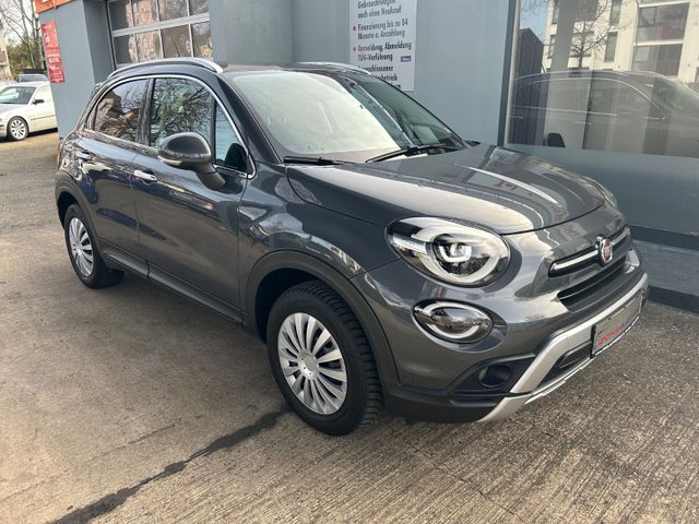 Fahrzeugabbildung Fiat 500X Cross Autom+Navi+CarPlay+Kamera+SHZ+PDC+LM