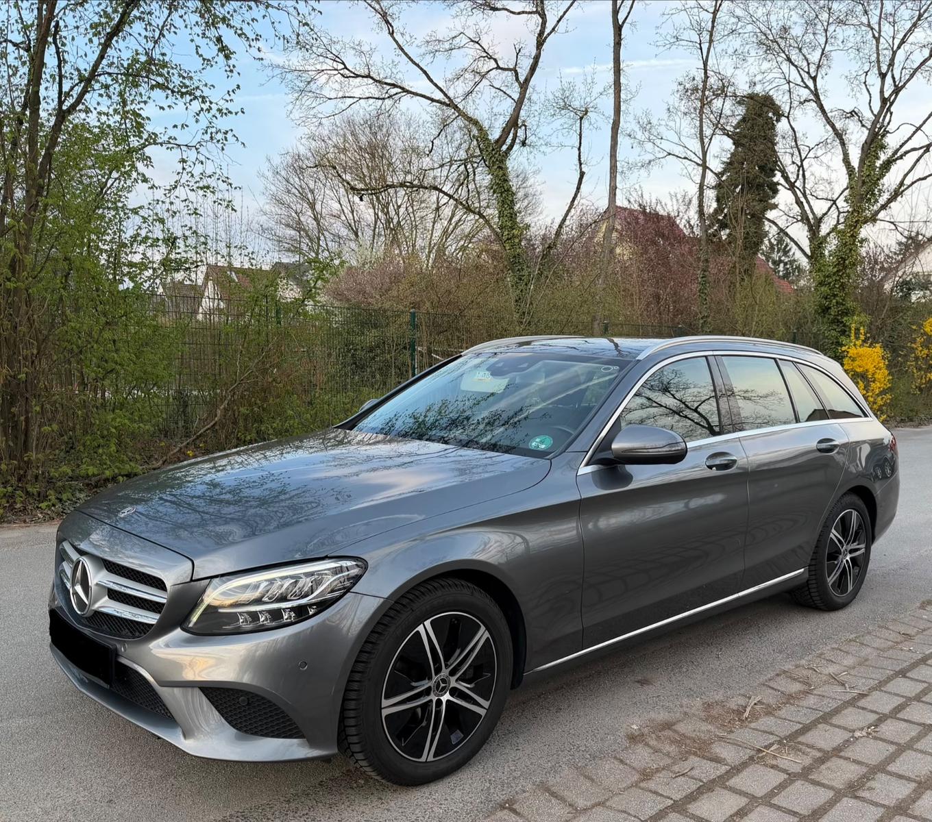 Mercedes-Benz C 200 C T *R-KAMERA*SPURHLTASS*3,8%ZINSEN*