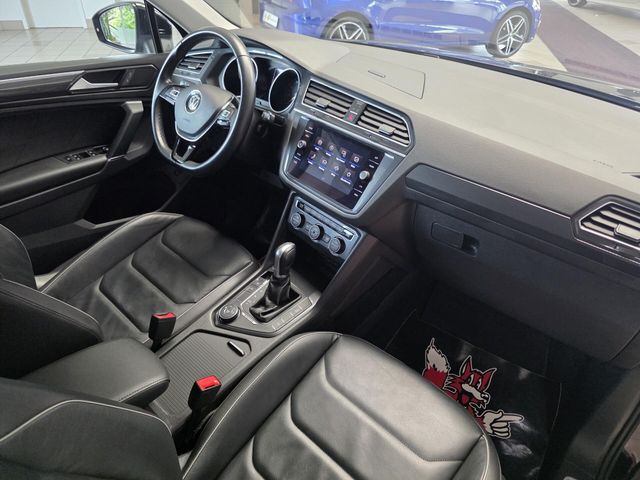 VW Tiguan — Foto 24