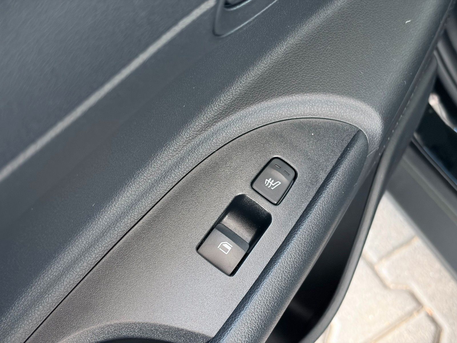 Fahrzeugabbildung Hyundai Bayon 1.0 T-GDI Trend LED,Navi,SHZ,Kam.,PDC,AUT