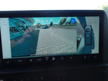 Bild 24 Ford Transit Custom L2 DOKA Trail STHZ SHZ NAVI LED