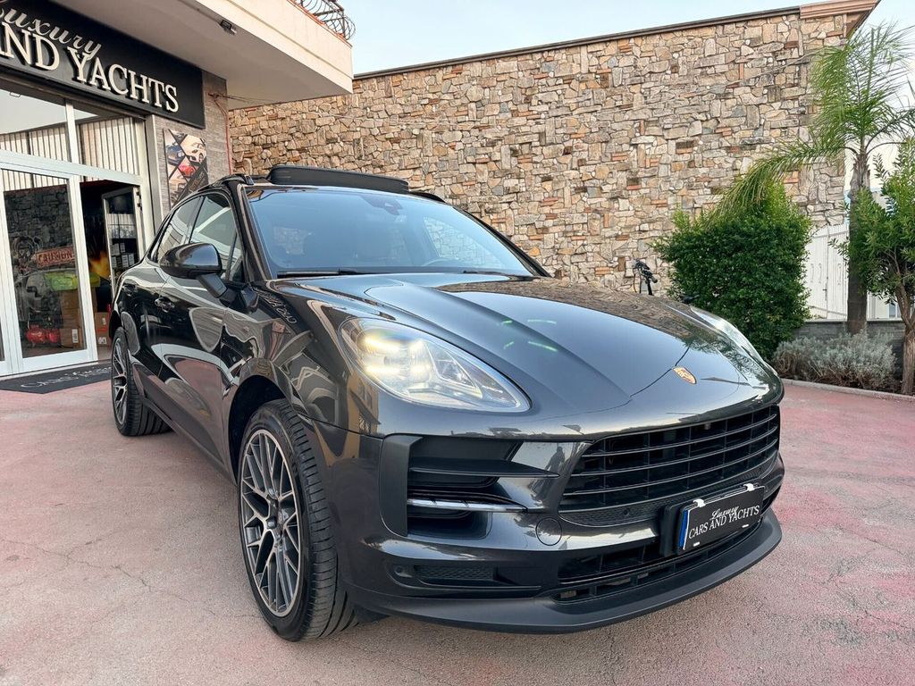 Image of Porsche Macan