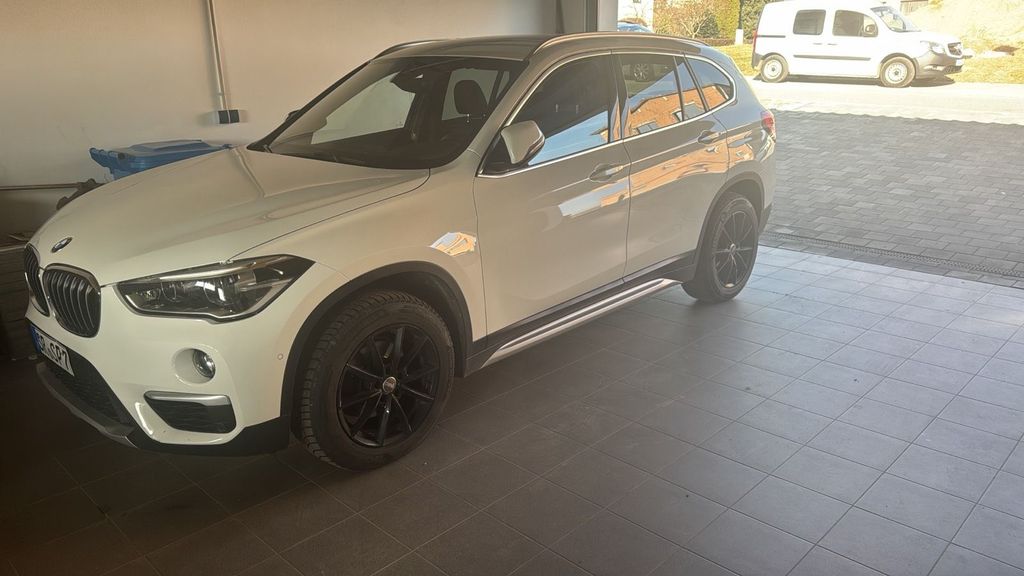 Image of BMW X1