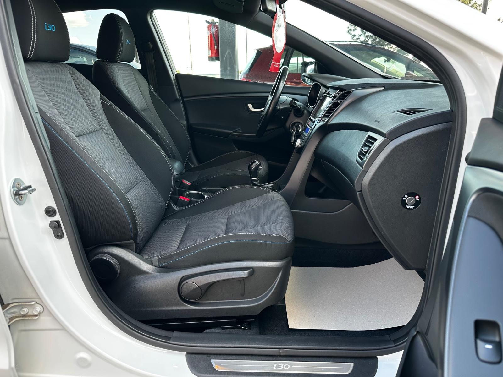 Hyundai i30 blue Passion Plus "KAMERA"NAVI"SHZ"LHZ"
