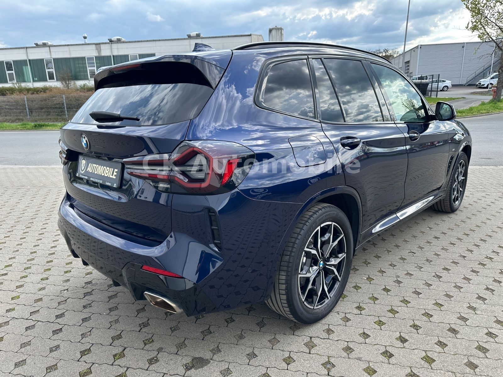 Fahrzeugabbildung BMW X3 xDrive 30i M-Sport/Navi/LED/ACC/360°Kam/AHK