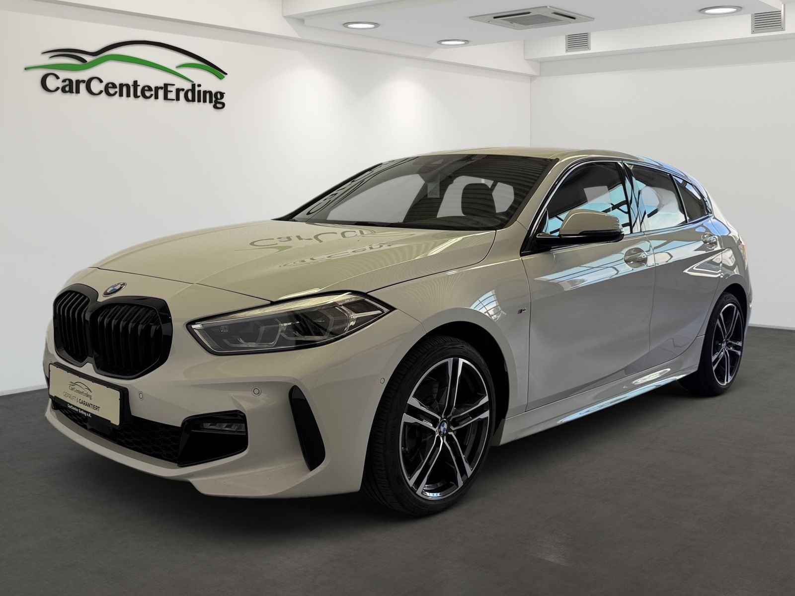 BMW 118 118iLim.*M Sport*a.LED*Navi*Kamera*LiveCockpit* - Bild 1