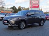 Mitsubishi Outlander 2.2 DI-D Plus 4WD 7-Sitzer AHK Kamera - Mitsubishi: 7 Sitzer