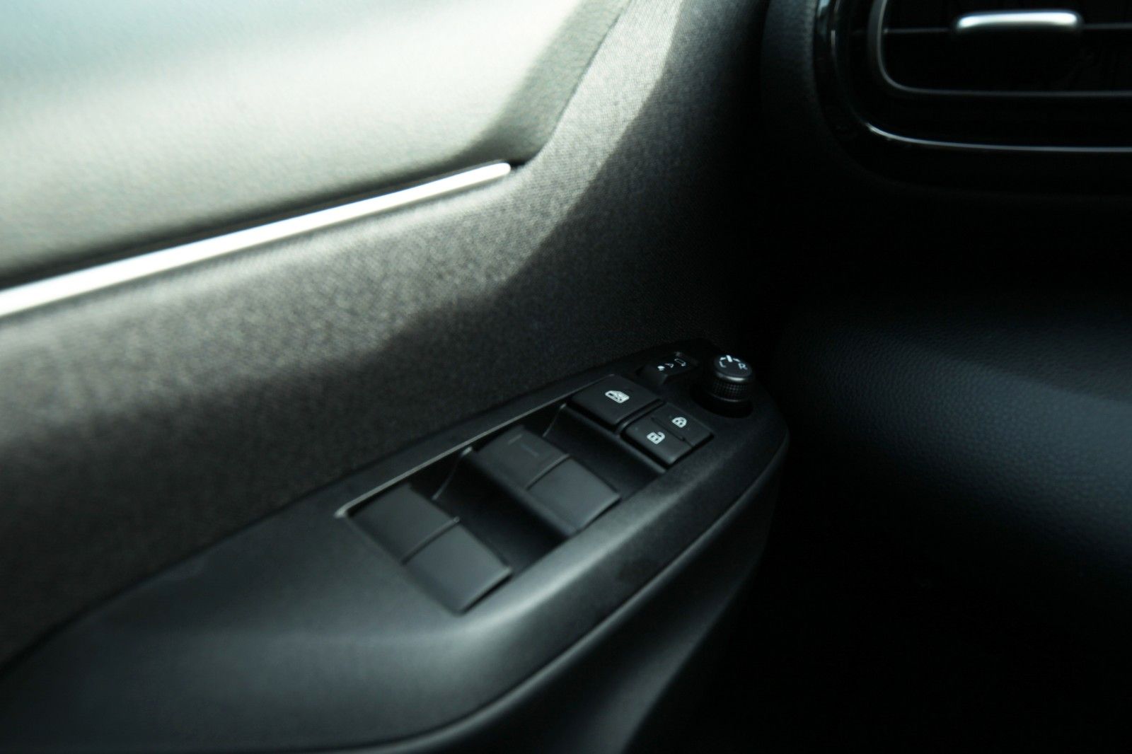 Mazda 2 Hybrid - Bild 15