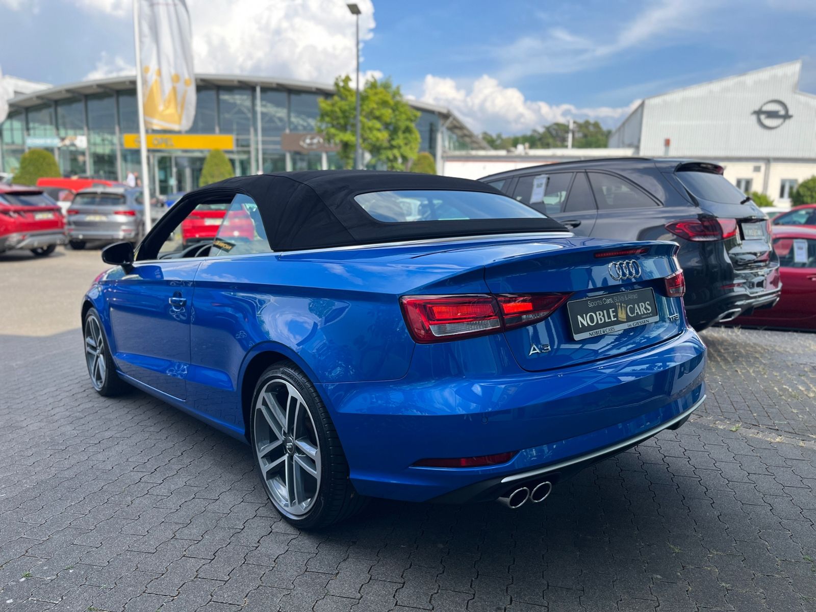 Fahrzeugabbildung Audi A3 Cabriolet sport 1.5 TFSI XENON NAVI ALU