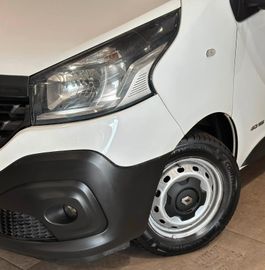 Renault Trafic - 2