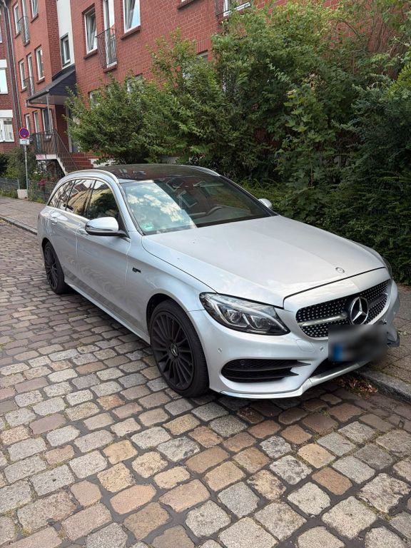 Image of Mercedes-Benz C 400