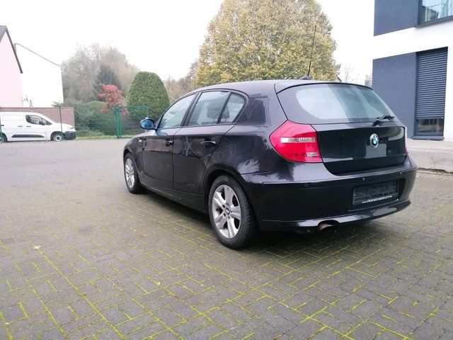 BMW 1er 116i * Tempomat * Parkhilfe