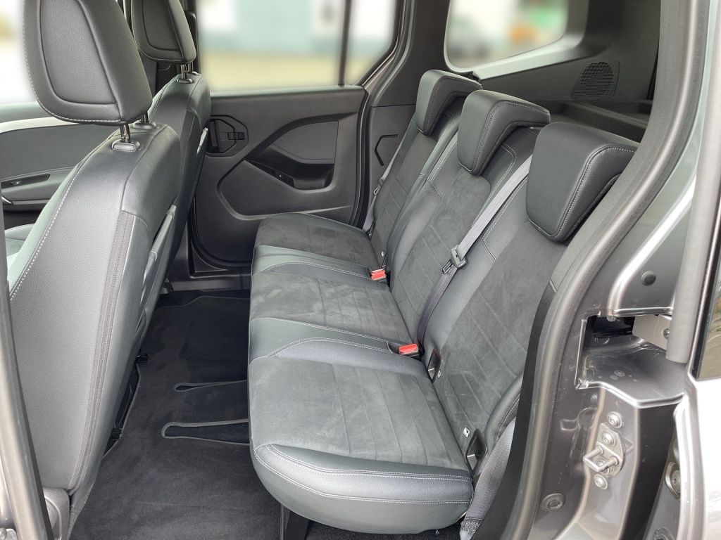 Fahrzeugabbildung Mercedes-Benz T 180 d Edition Standard AHK, LED, NAVI, RFK, SH