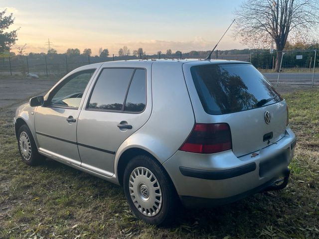 Volkswagen Golf 4 1.9 TDI/131Ps/Schiebedach/