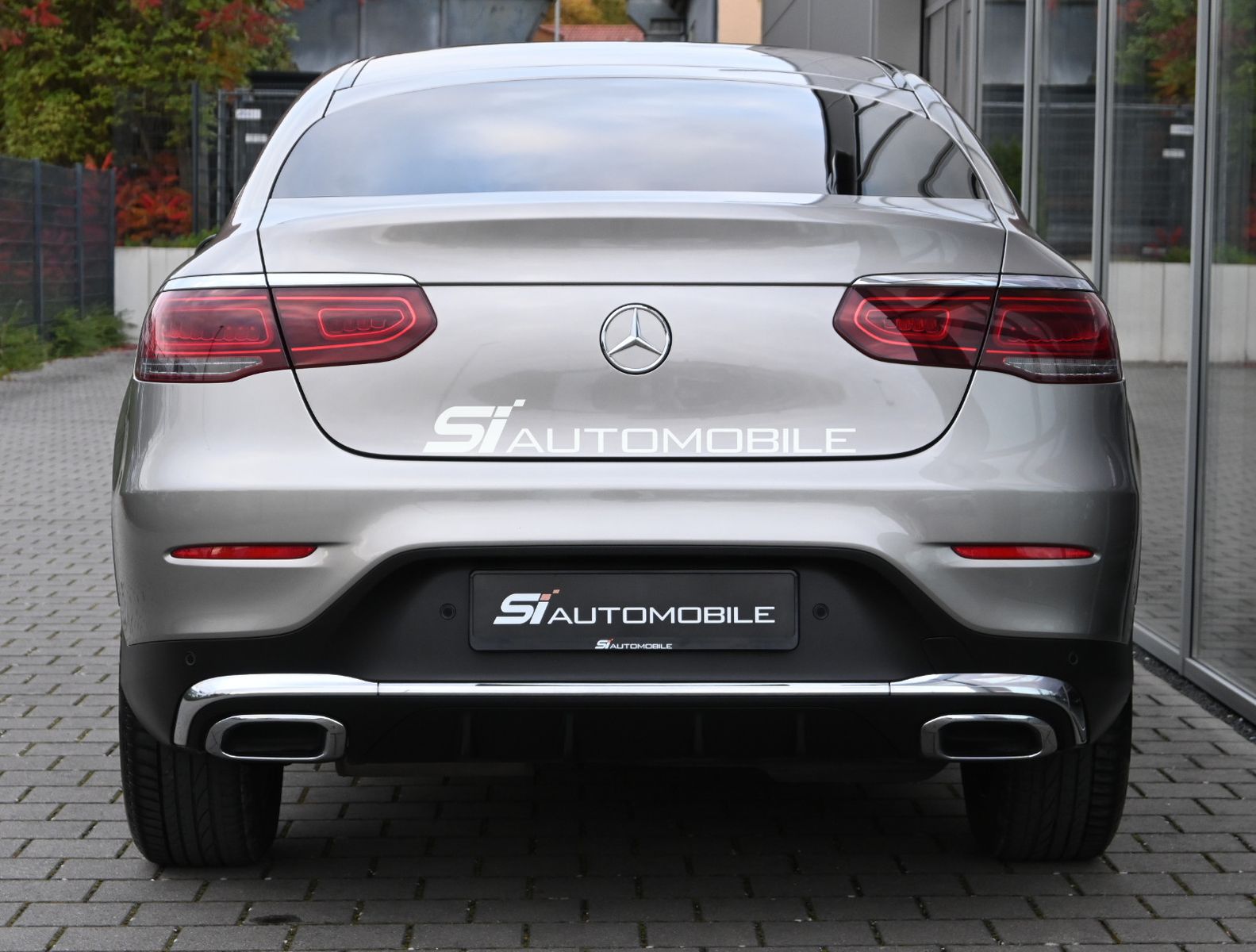 Fahrzeugabbildung Mercedes-Benz GLC 300 d 4MAT. Coupé AMG LINE °MEMORY°SITZKLIMA