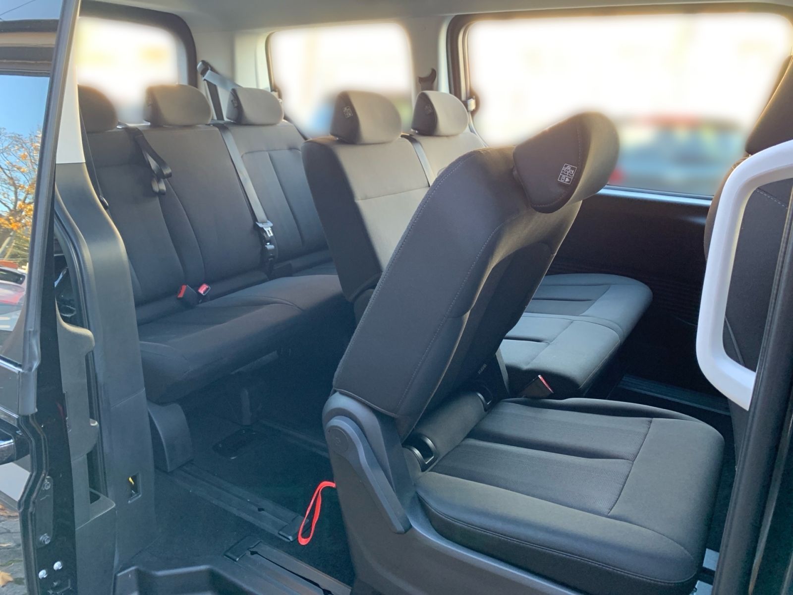 Fahrzeugabbildung Hyundai STARIA 2.2 CRDi Trend 8-AT 9-Sitzer ParkPak.