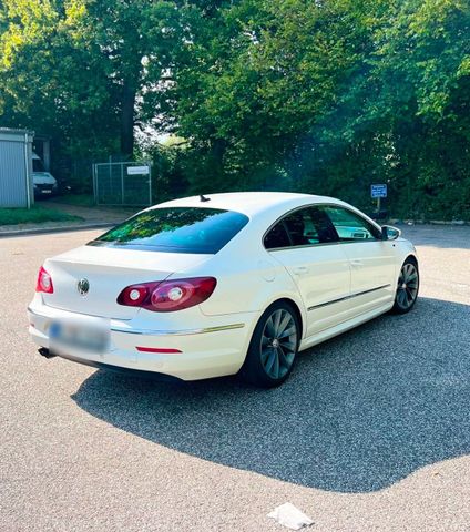 Volkswagen Passat CC R-Line