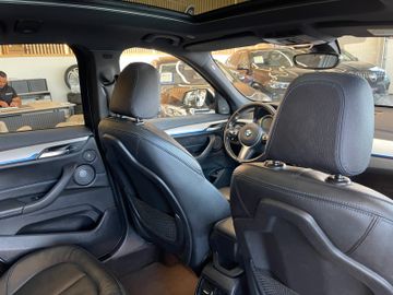 BMW X1 xDrive 25 i M Sport *PANO*LED*PDC*NAVI*LEDER*
