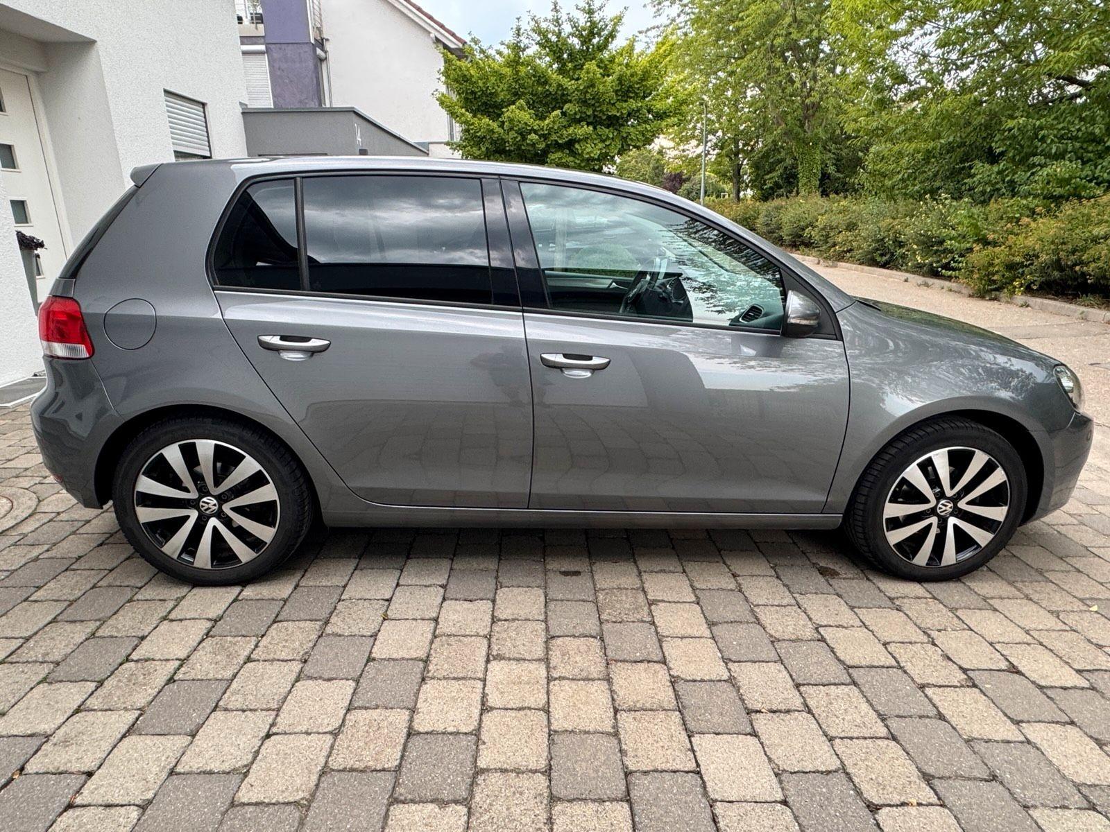 Volkswagen Golf 2009 — engine 102 HP (75kW)
