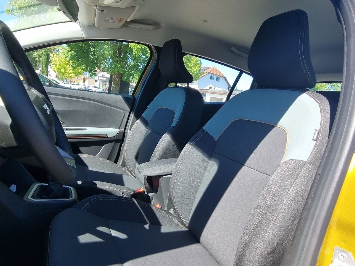 Fahrzeugabbildung Dacia Sandero Stepway Extreme TCe 110