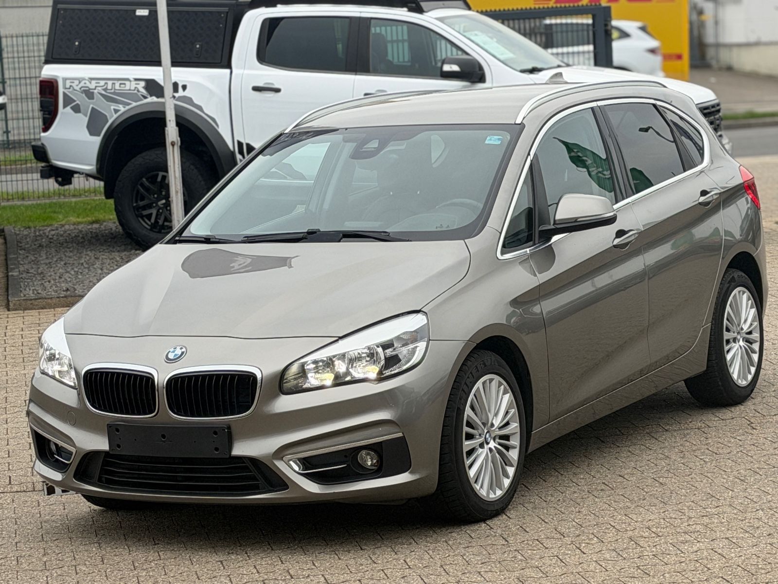 BMW BMW 216 d Active Tourer Euro6, Klimaaut.,Leder,Nav