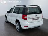 Skoda Yeti Active 4X4/AUTOMATIK/AHK/SHZ/TOP/ - Skoda Yeti: 4x