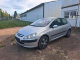 Peugeot 307 1,6 / Zahnriemen & TÜV neu - Peugeot 307 aus 2002