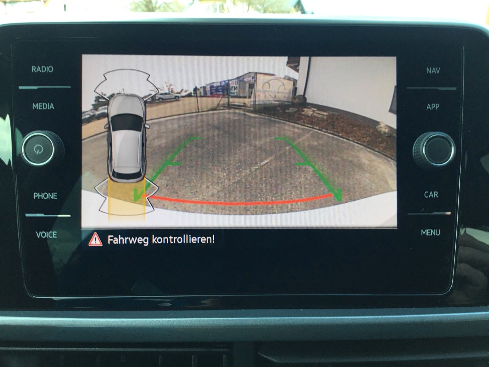 Fahrzeugabbildung Volkswagen T-Roc 1.5 TSI DSG Style+ACC+MatrixLED+Kessy+Navi