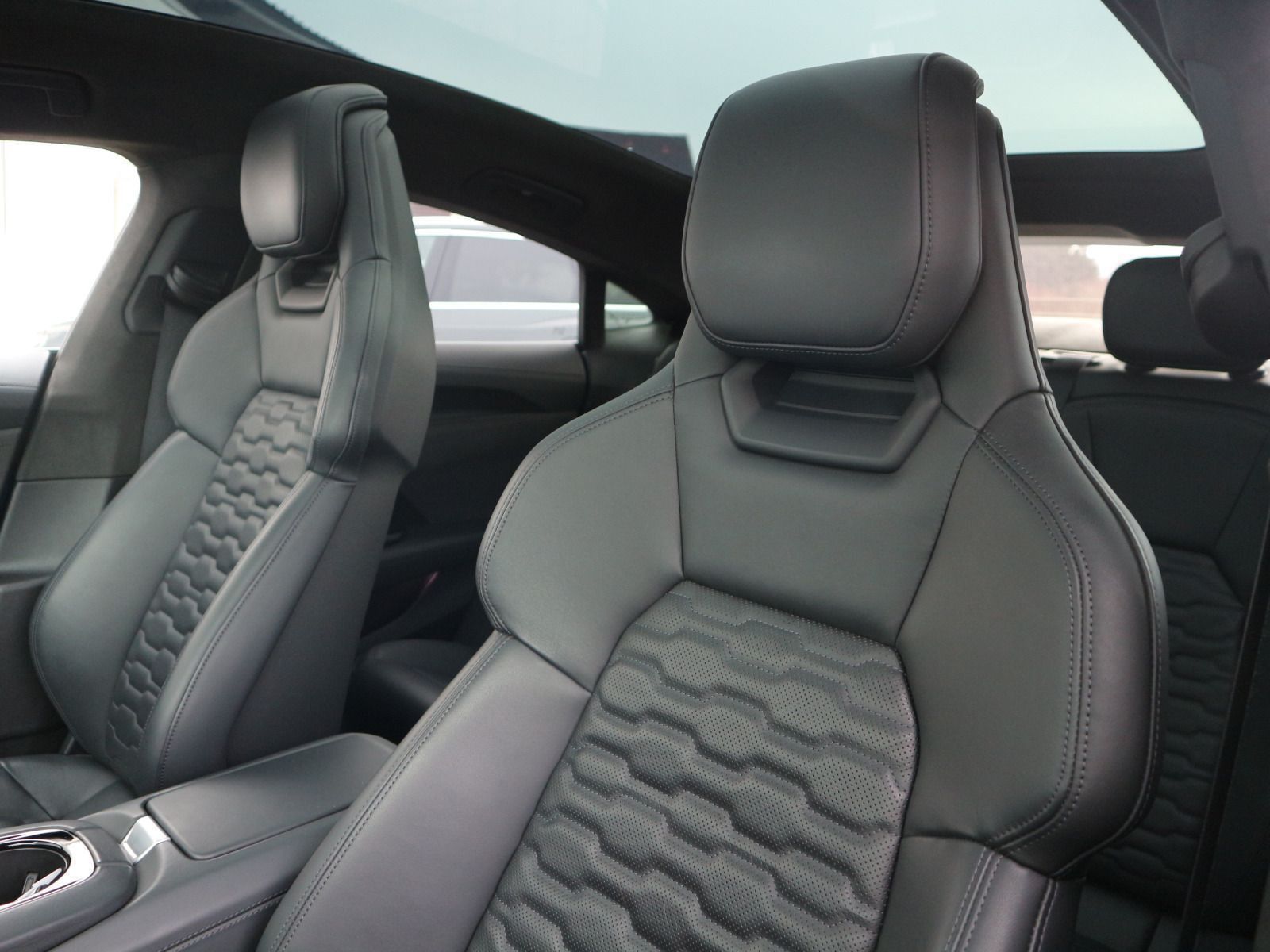 Audi e-tron GT - Bild 13