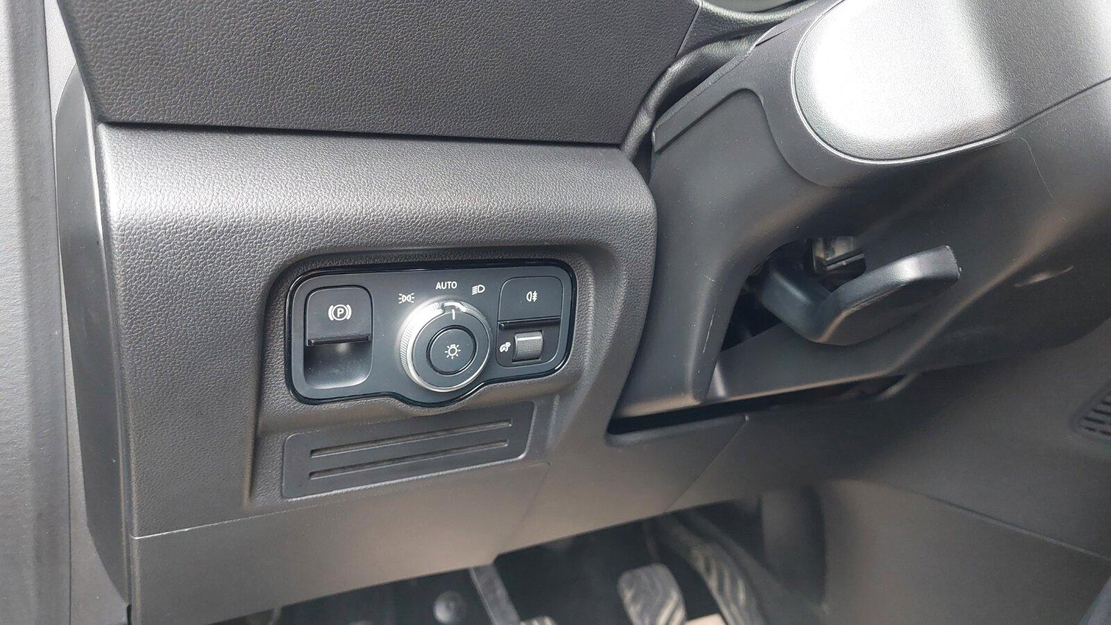 Mercedes-Benz T 160 d PROGRESSIVE Standard AHK LED