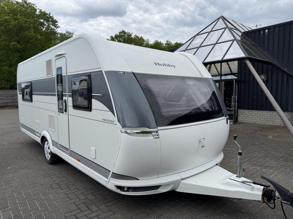 Hobby Prestige 560 LU