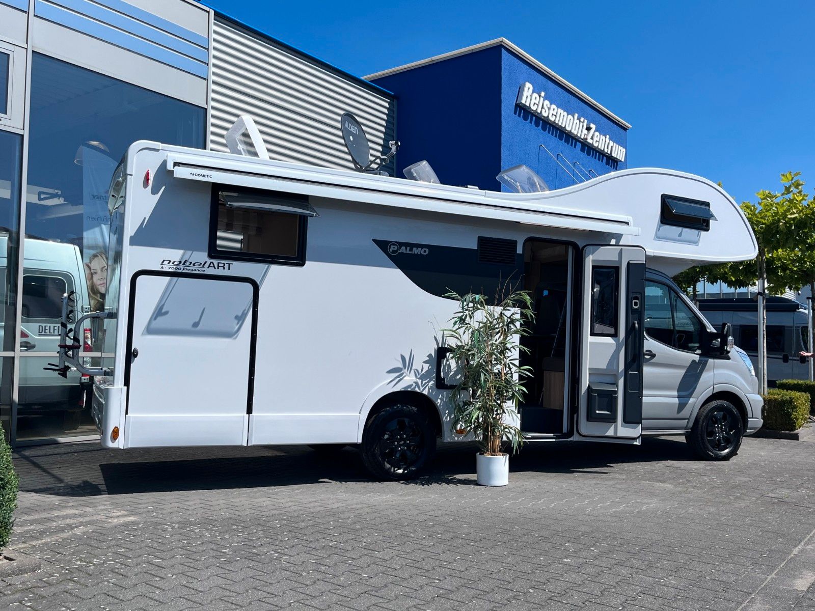 Fahrzeugabbildung NobelART A-7000 - Modell 2026 - Vollausstattung!