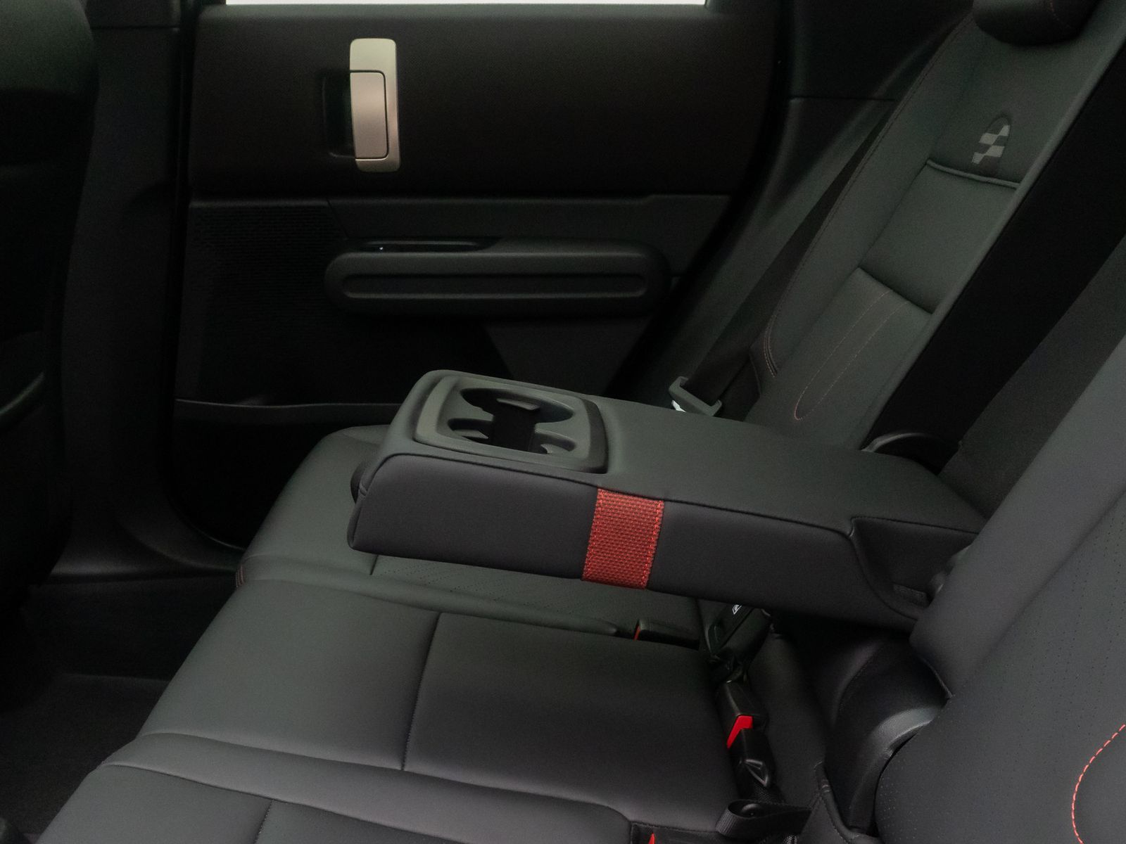 Fahrzeugabbildung MINI John Cooper Works Countryman  JCW ALL4 Panorama