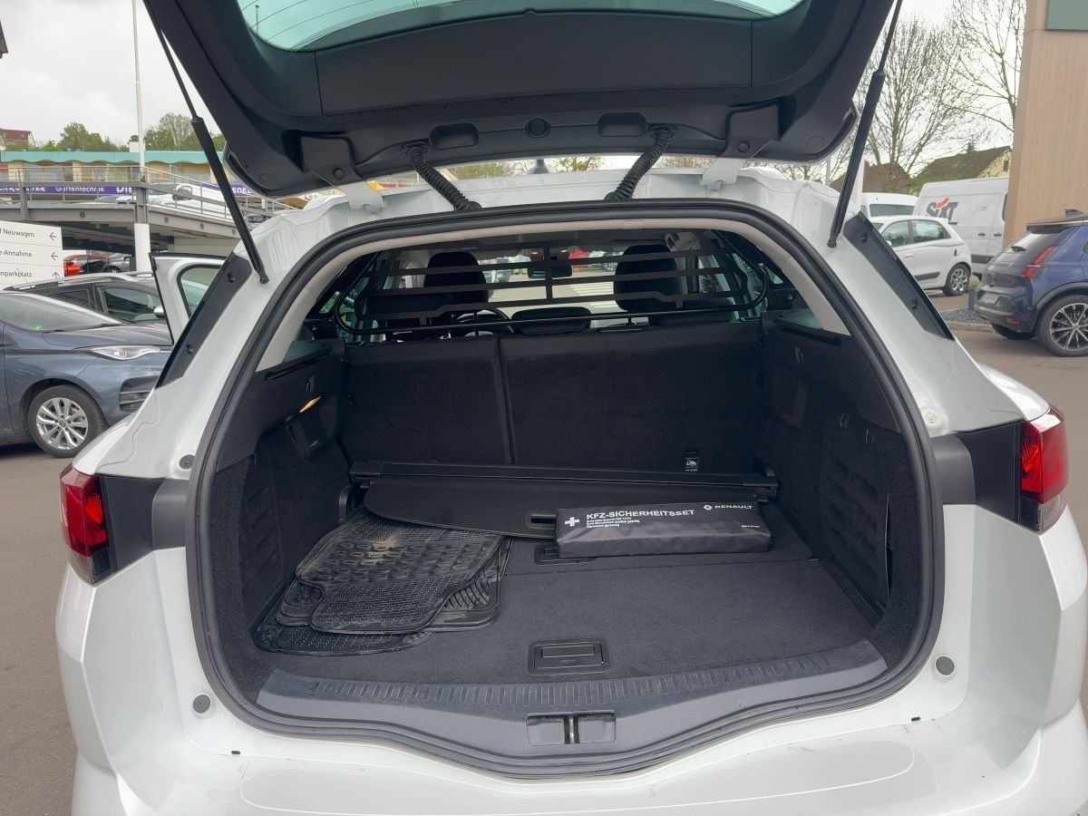Fahrzeugabbildung Renault Megane Grandtour Zen TCe 115 SHZ LKH LM Navi