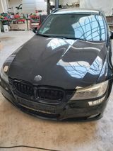 BMW 3er BMW E91 ,top gepflegt - BMW aus 2010: Kombi, 3er