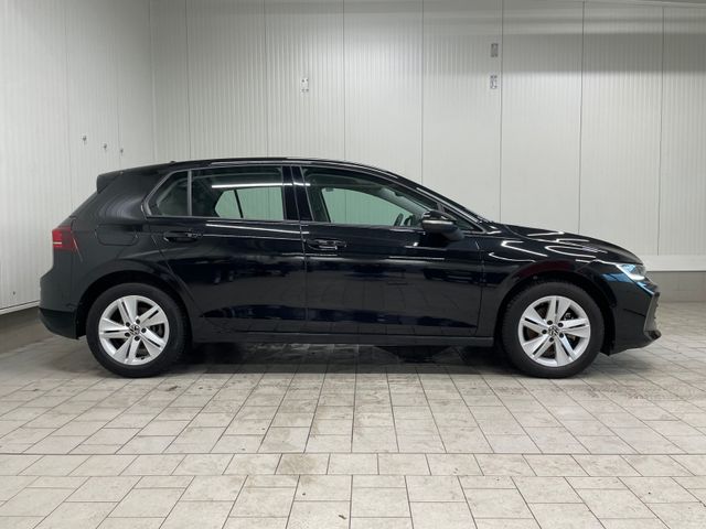 Golf VIII Life 1.5 TSI LED RFK ACC