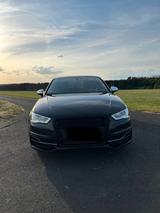 Audi S3 8V - Audi S3 mit Benzin-Antrieb: Kleinwagen