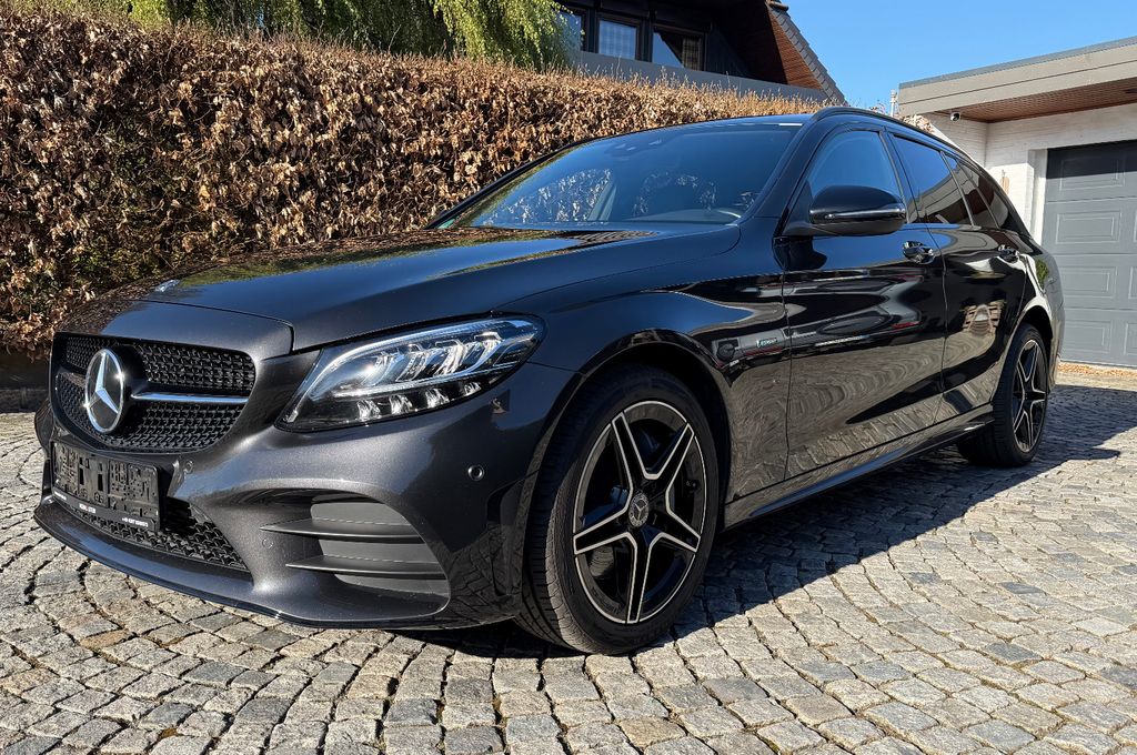 Image of Mercedes-Benz C 300
