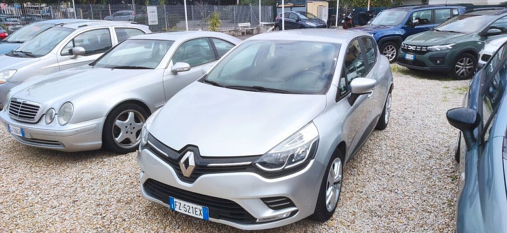 Image of Renault Clio