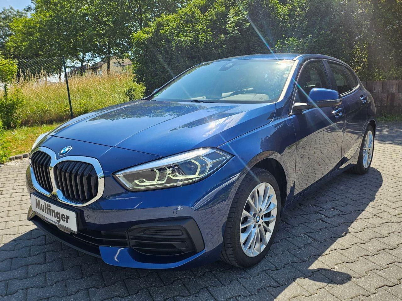 BMW 118i Aut. LED LiveProf.DrivAss.M-Lenkrad-beheizt