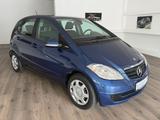 Mercedes-Benz A 160 - blaue Mercedes-Benz A 160