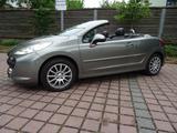 Peugeot 207 CC Cabrio-Coupe Roland Garros-wenig km - gebrauchte Peugeot 207 aus dem Jahr 2008