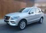 Mercedes-Benz ML 350 CDI, 4MATIC, 1.Hand  - silberne Mercedes-Benz ML-Klasse