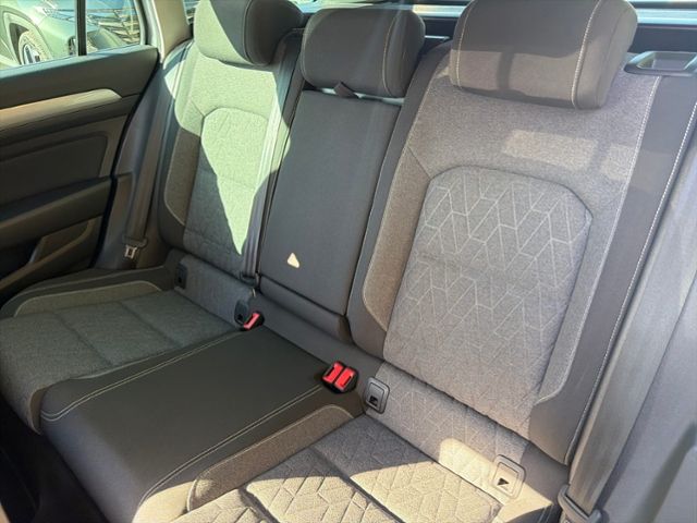 Fahrzeugabbildung Volkswagen Passat Variant 2.0 TDI BUSINESS LED-MATRIX ELEKT