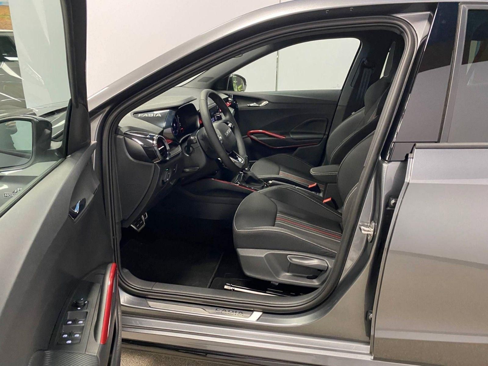 Fahrzeugabbildung SKODA Fabia 1.5 TSI DSG Monte Carlo+KAMERA+Android+ALU