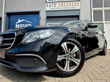 Mercedes E 220 - 4