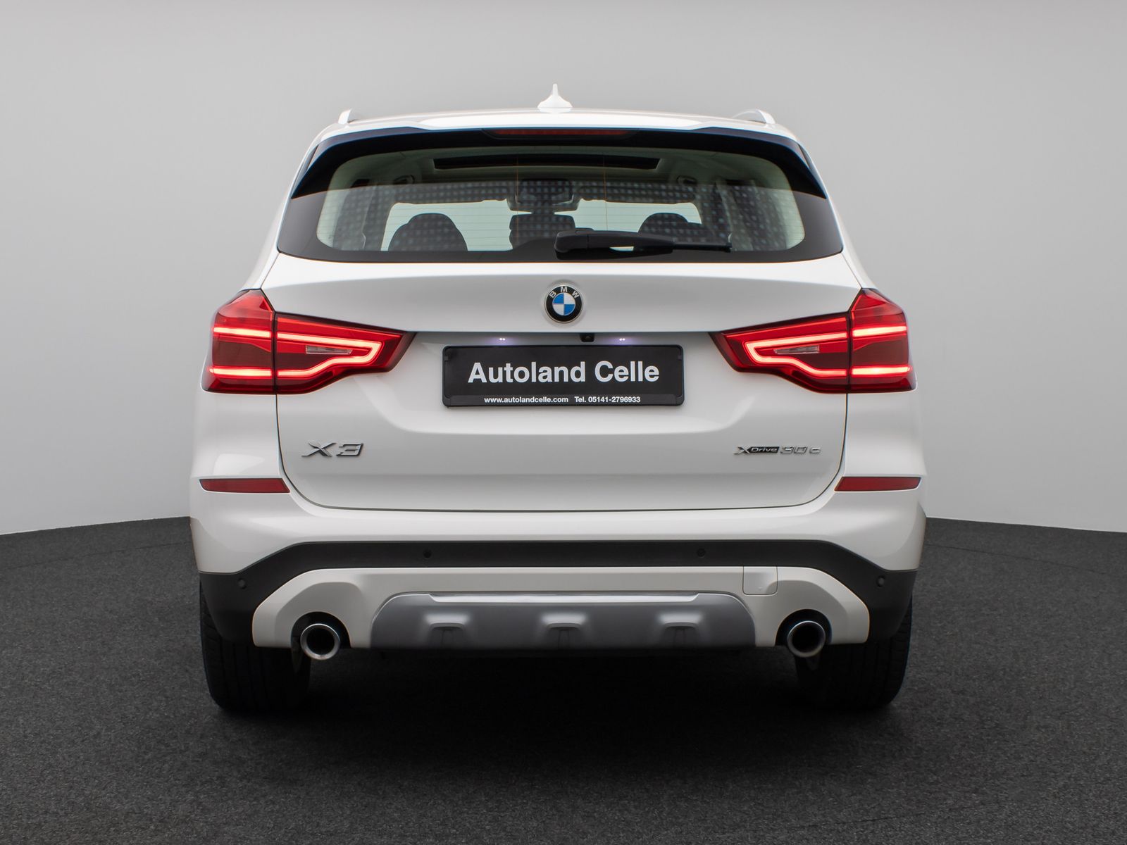 Fahrzeugabbildung BMW X3 xD30e Panorama Kamera DAB HiFi WLAN Stop&Go